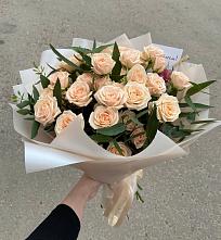 Букет Кремовые розы Латте в Мелехово