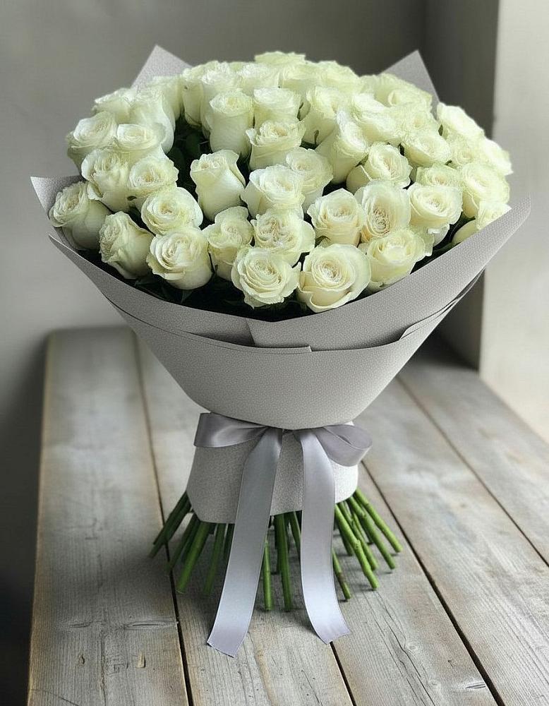Букет 35 Белых роз в Мелехово