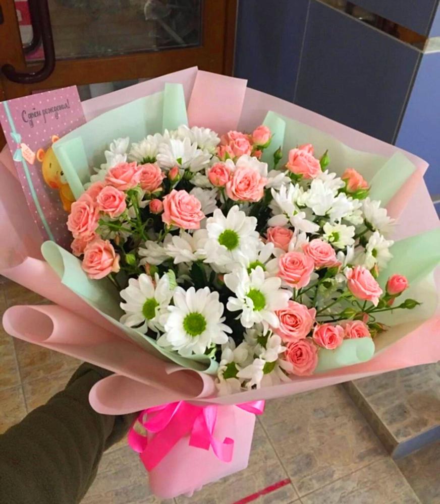 Букет цветов из: Розы и Хризантемы в Мелехово