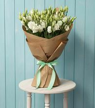 Букет цветов из:  Лизиантусы в Мелехово