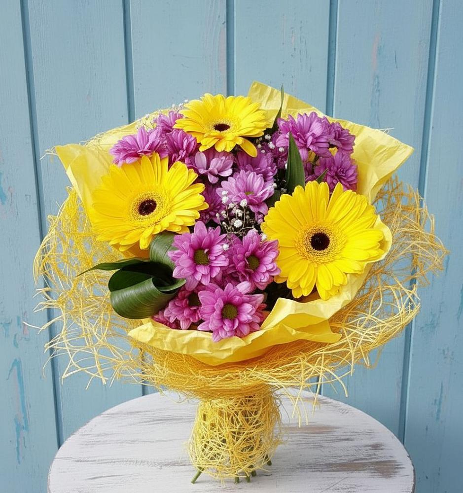 Букет цветов из: Хризантемы и Герберы в Мелехово